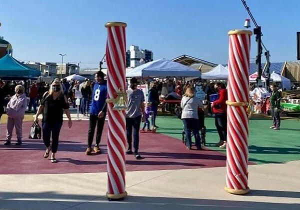 Holiday shopping 1 (003) Holiday shopping 1 (003)